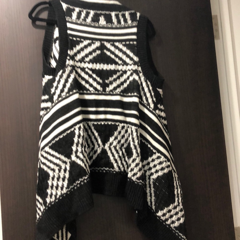 Express Vest NWOT - Picture 3 of 4